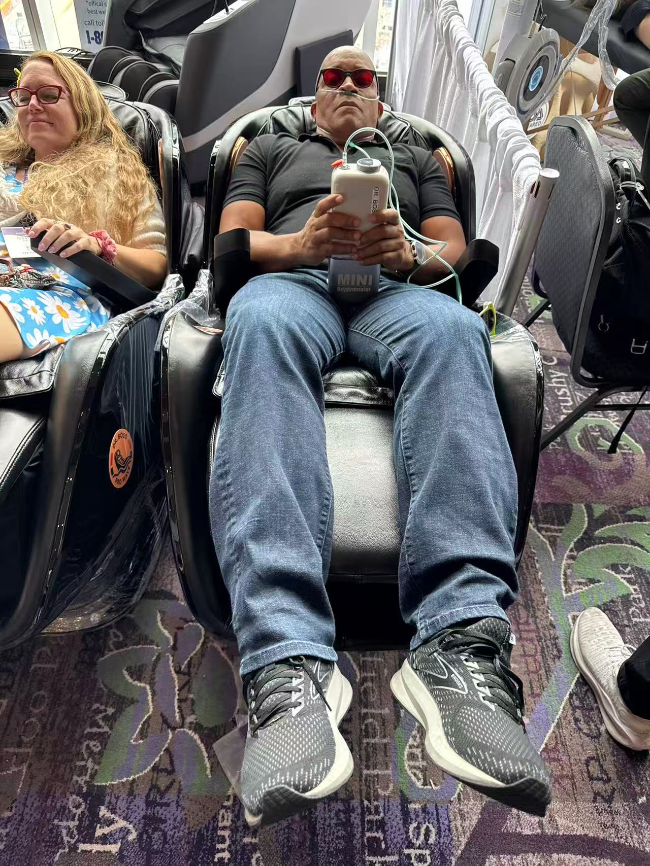 FJ-2025 DR.BOSS Pro Wave Massage Chair